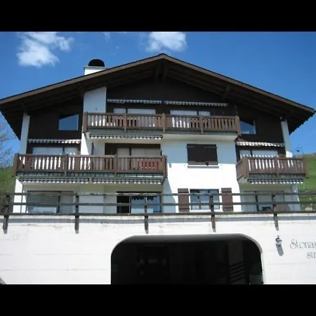 Stonas Sura Apartment Falera