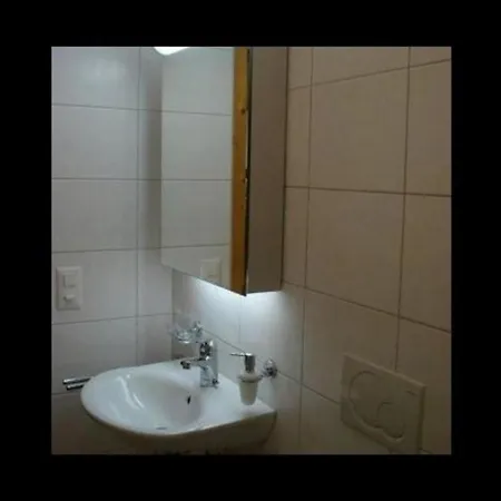 Stonas Sura Apartment Falera